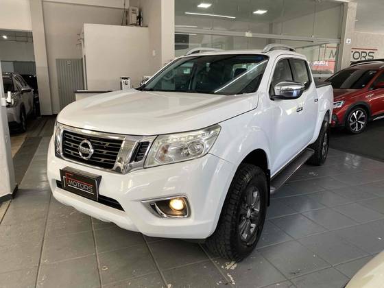 NISSAN FRONTIER 2.3 16V TURBO DIESEL LE CD 4X4 AUTOMÁTICO